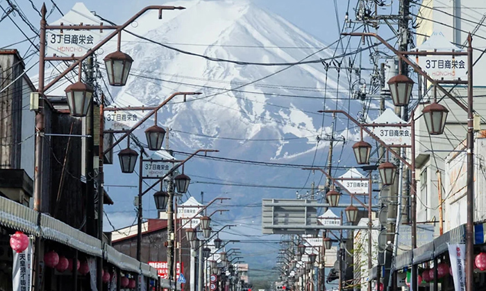 Fujiyoshida Car Tour